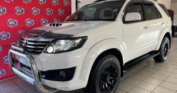 2014 TOYOTA FORTUNER 3.0D-4D RB AUTO FOR SALE IN MPUMALANGA
