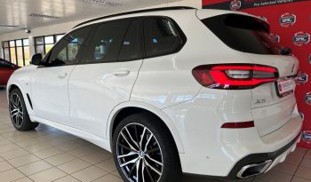 2022 BMW X5 XDRIVE30d M-SPORT FOR SALE IN MPUMALANGA full